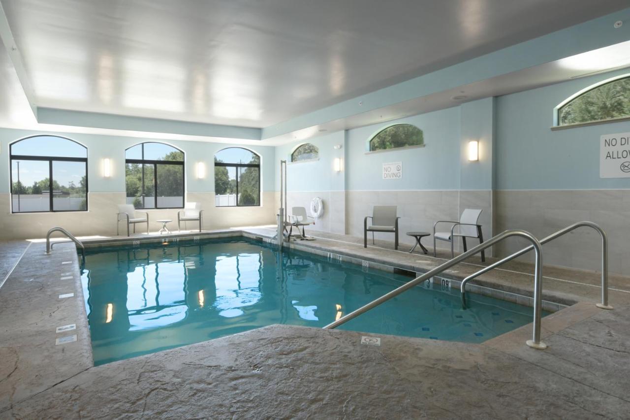 Holiday Inn Express & Suites - Williamstown - Glassboro By Ihg Eksteriør billede