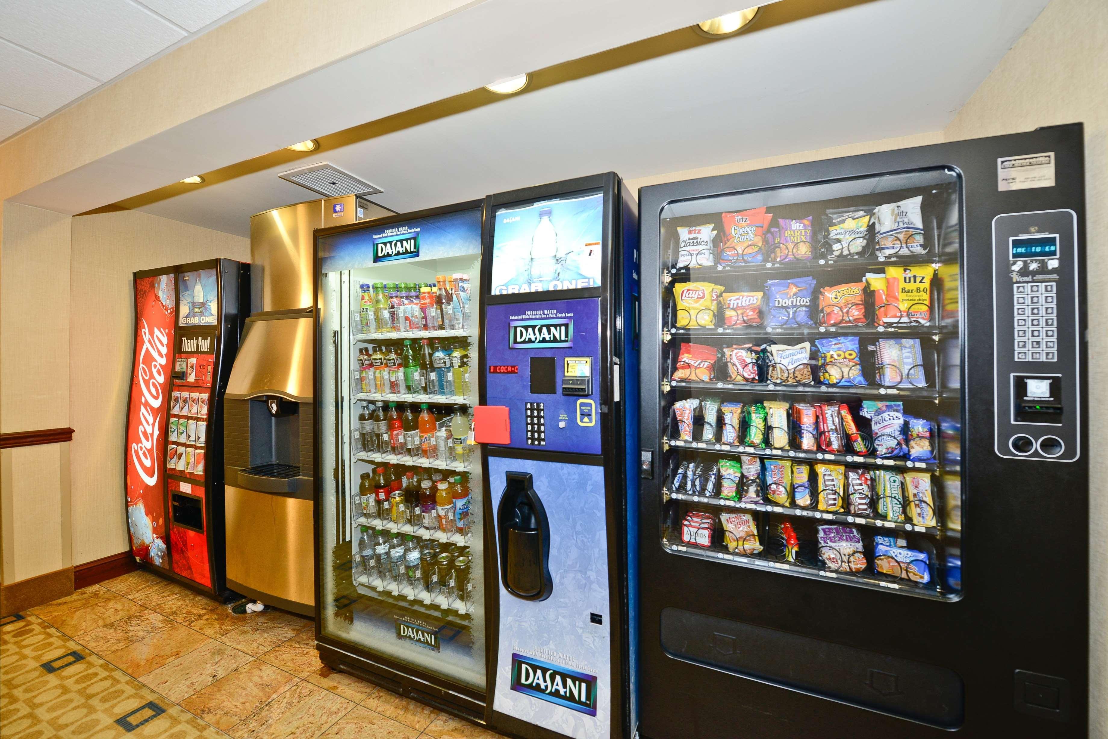 Holiday Inn Express & Suites - Williamstown - Glassboro By Ihg Eksteriør billede